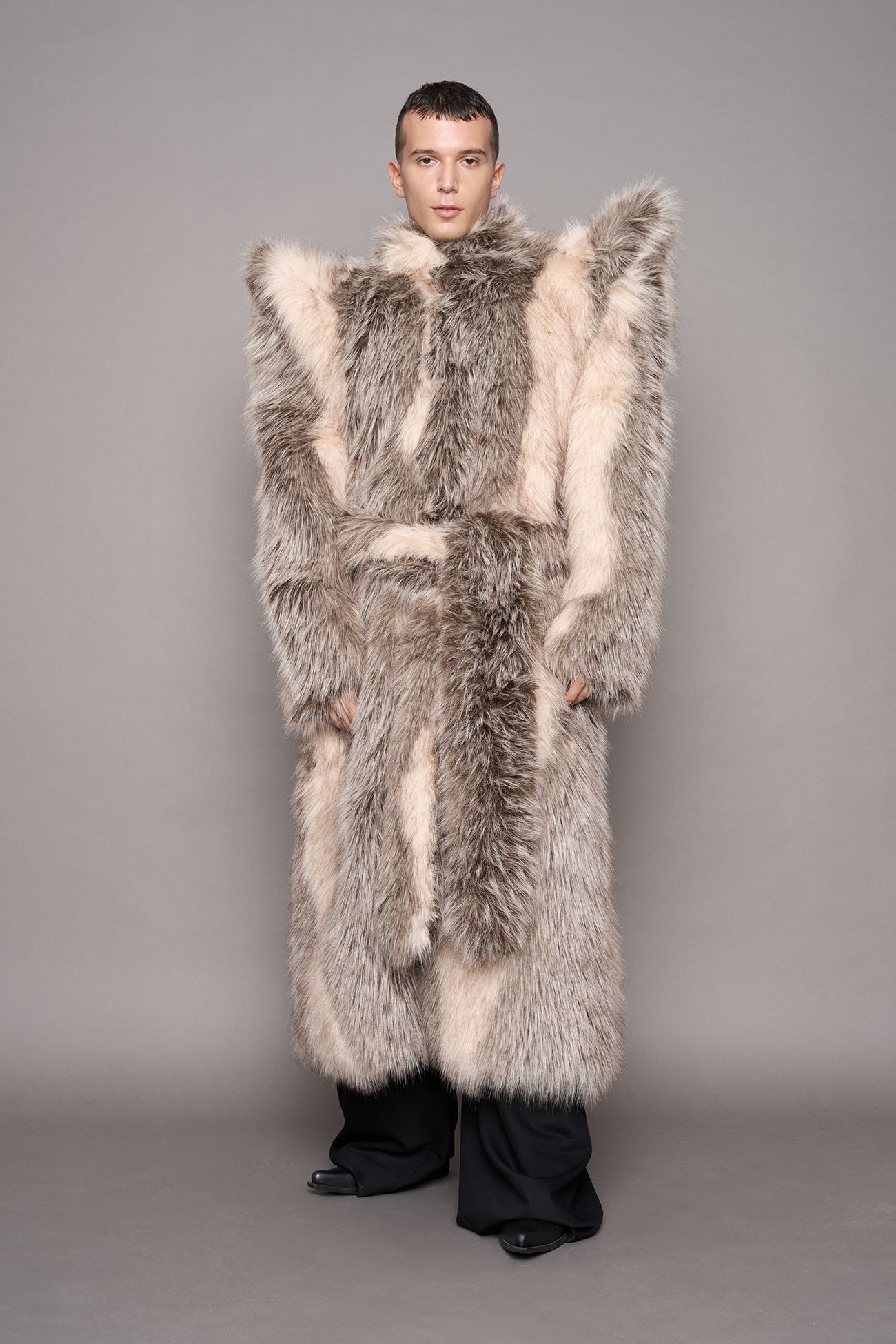 Doomsday Faux Fur Coat Dune — view 8