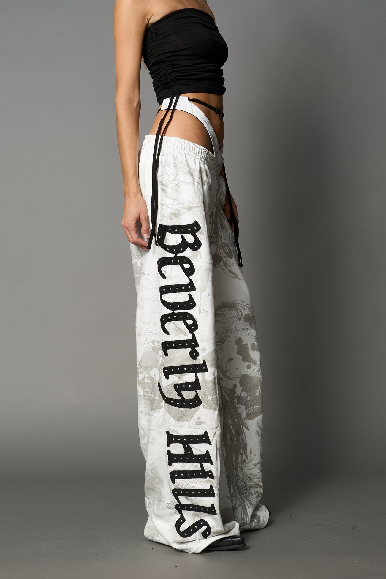 Beverly Hills G-String Sweatpants — view 19