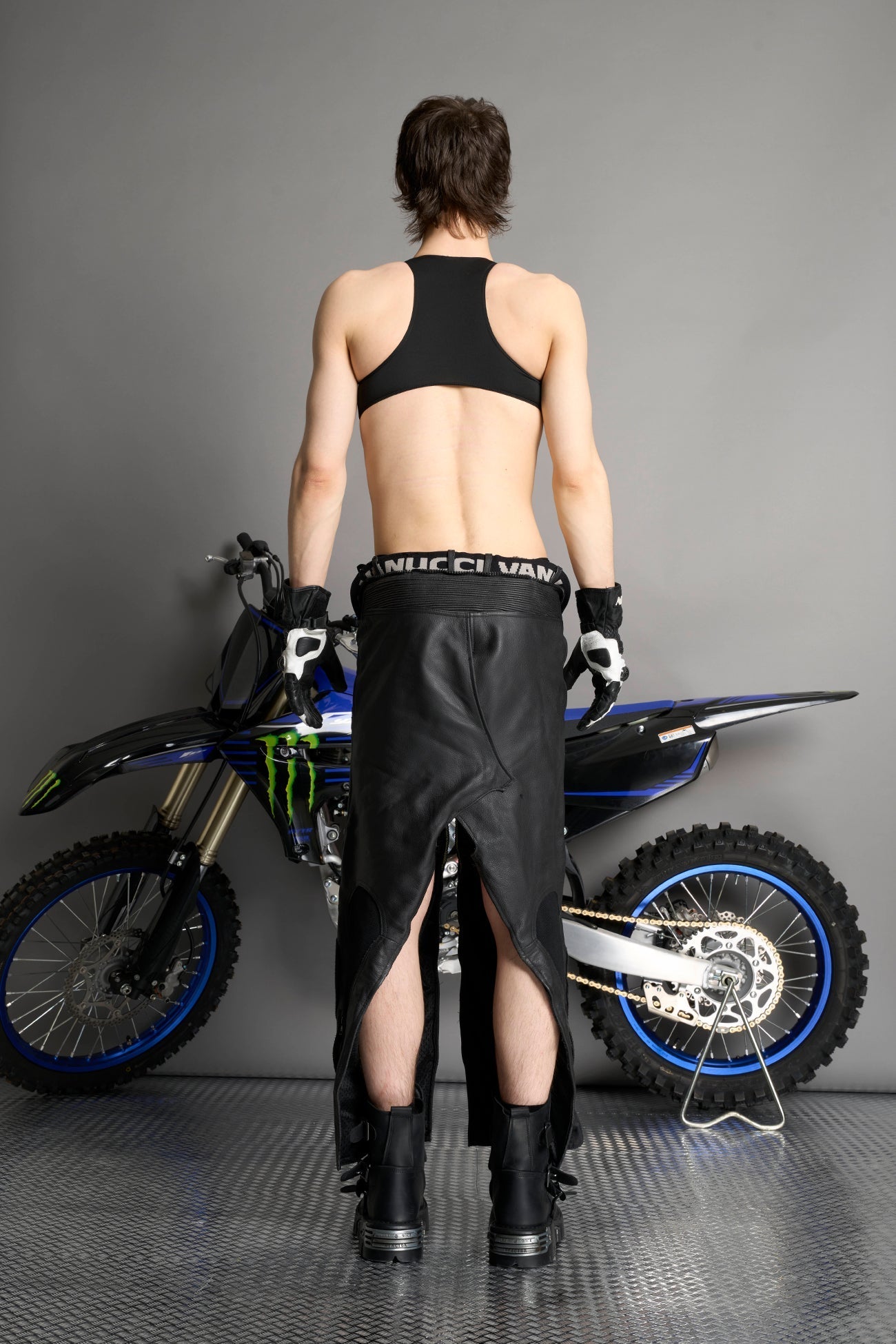Cut Out Body - Pouch Panty — view 4