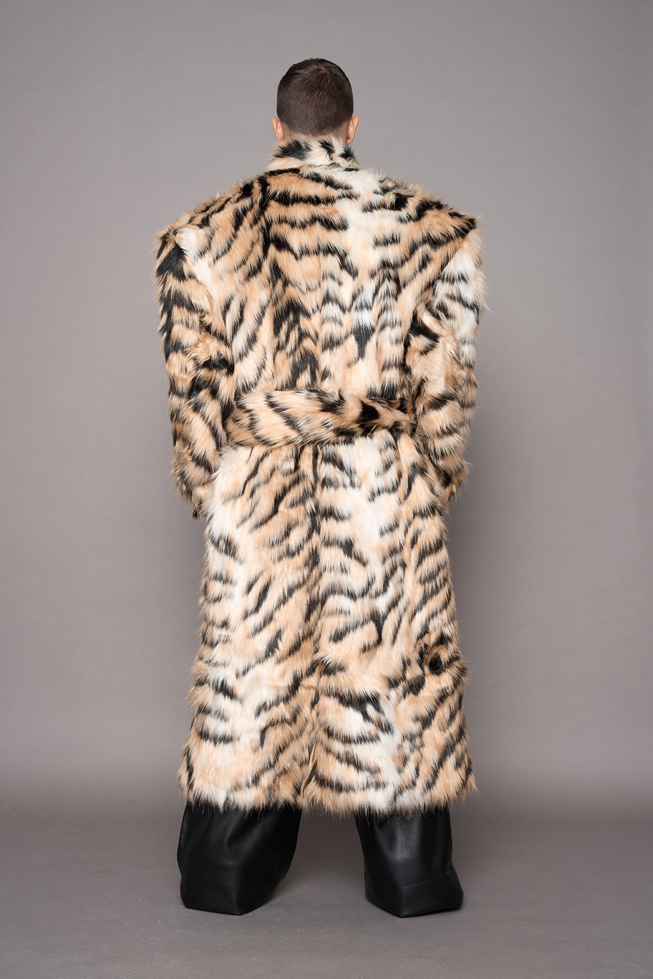 Midnight Faux Fur Coat Tiger — view 9