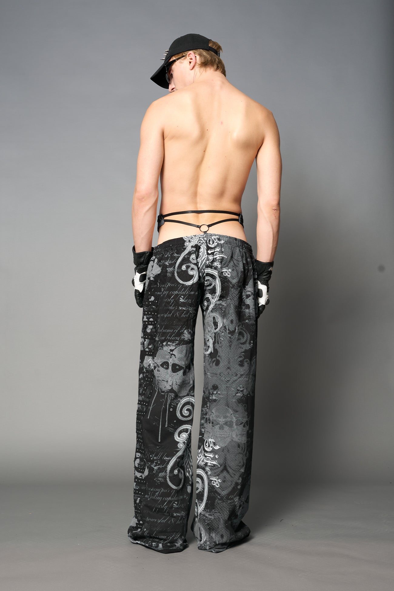 Beverly Hills G-String Sweatpants — view 16