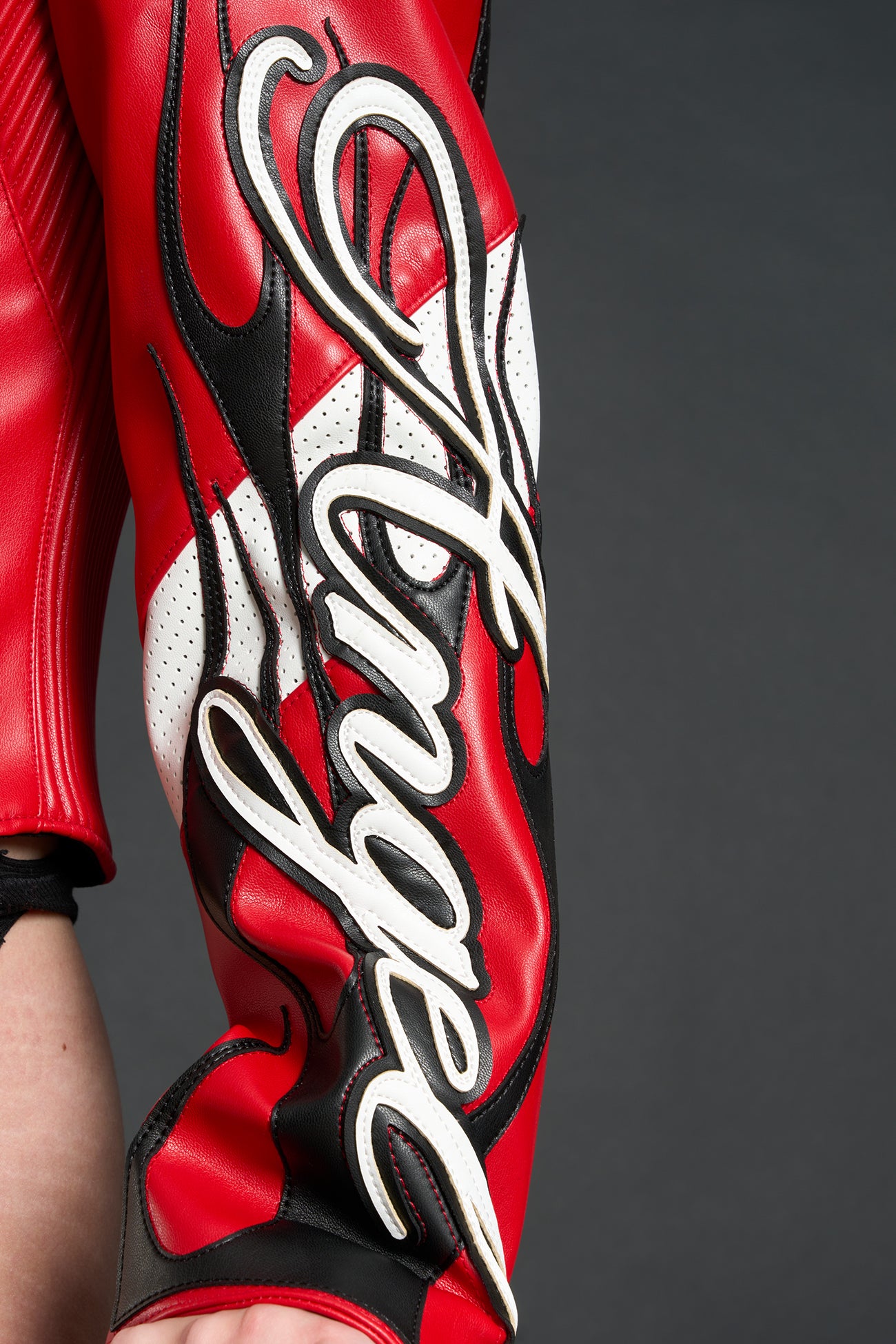 Hollywood Moto Body — view 11