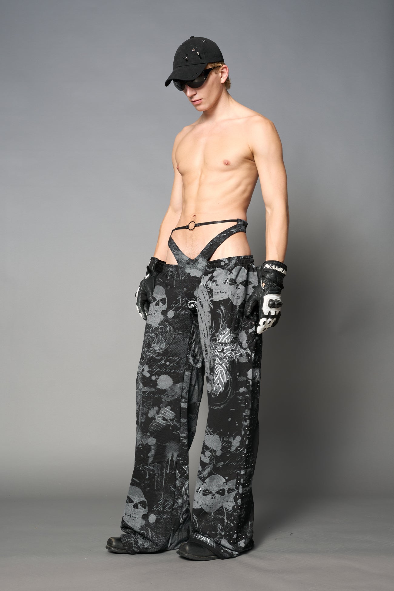 Beverly Hills G-String Sweatpants — view 15