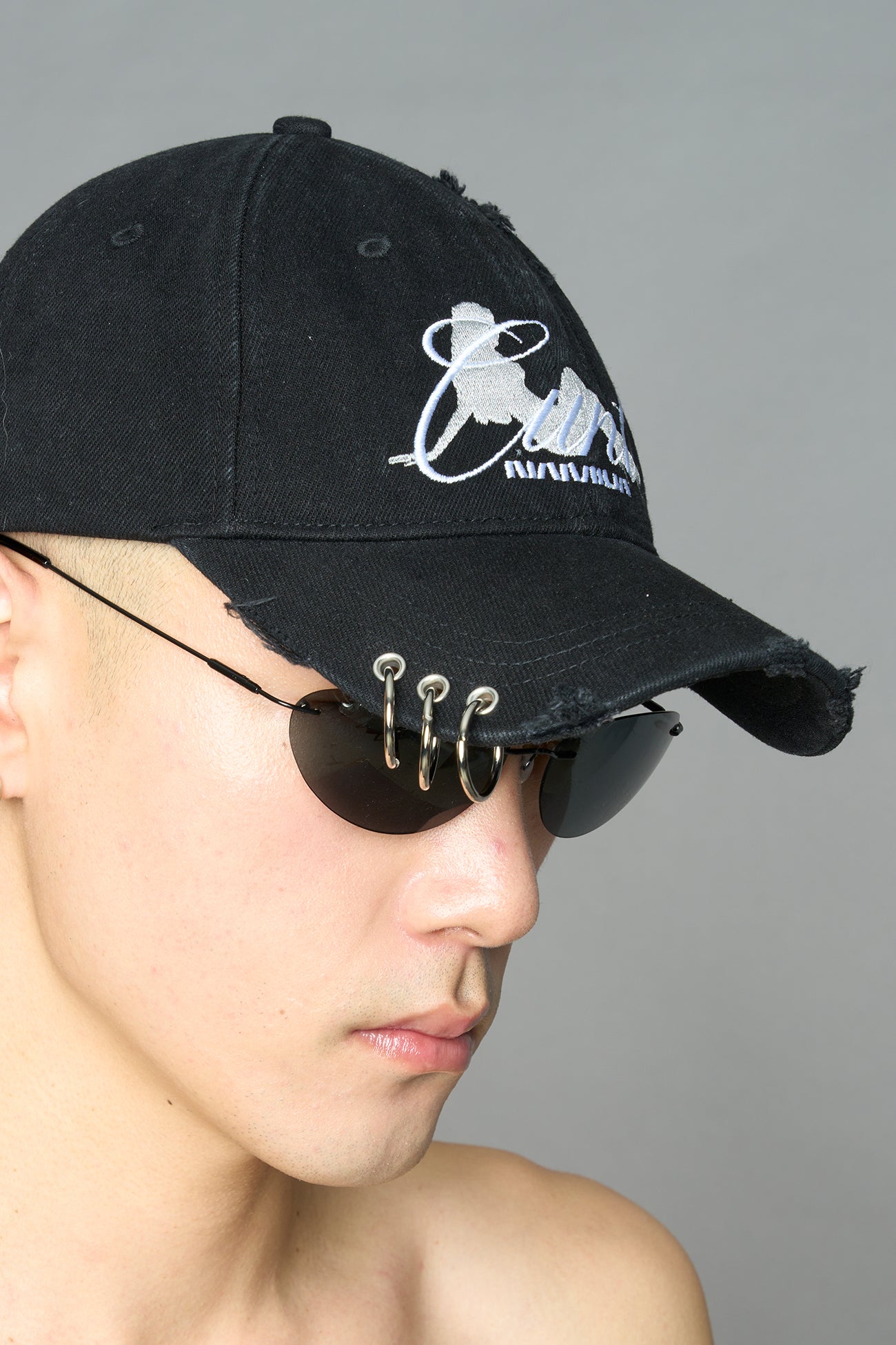 C*NT CAP — view 5