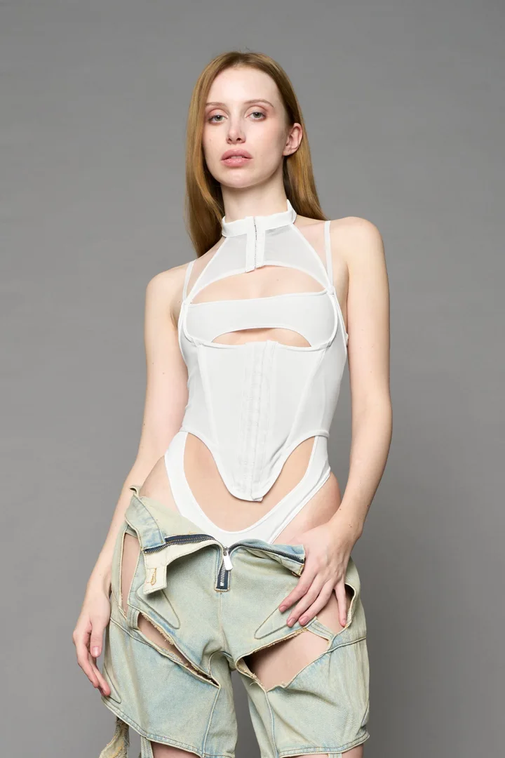 Layered Contour Body